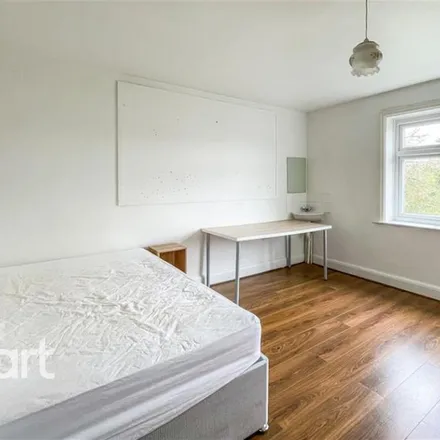 Rent this 1 bed room on 149 Whiteknights Road in Reading, RG6 7BD
