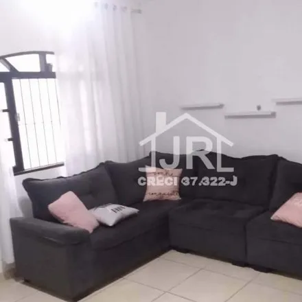Buy this 3 bed house on Rua Paraná in Jardim Hélida, Mauá - SP