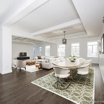 Rent this 5 bed apartment on 737 Park Avenue in New York, NY 10021