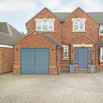 Buy this 4 bed house on 18 Links Drive in Ulverley Green, B91 2DL