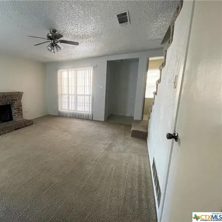 Image 6 - 1207 Boulder Run, Harker Heights, TX 76548, USA - Duplex for sale