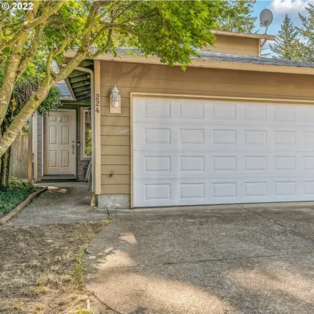 Buy this 3 bed house on 218 Southeast 34th Circle in Troutdale, OR 97060