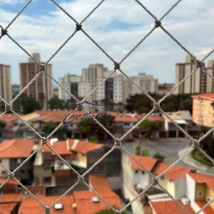 Rent this 2 bed apartment on Rua Henrique Chaves in Parque dos Príncipes, São Paulo - SP
