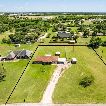 Buy this 3 bed house on 1546 Northwest County Road 1040 in Prinston, Corsicana