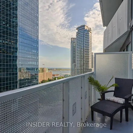 Rent this 1 bed apartment on Harbour Plaza Condos in Gardiner Expressway, Old Toronto