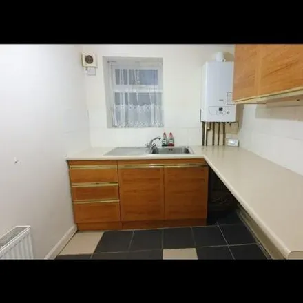 Image 6 - Commonside Farm, The Gents Barbers, Blackwell Road, Huthwaite, NG17 2RJ, United Kingdom - Apartment for rent