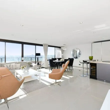 Image 8 - Swiss Terrace, London, NW3 6JA, United Kingdom - Apartment for rent