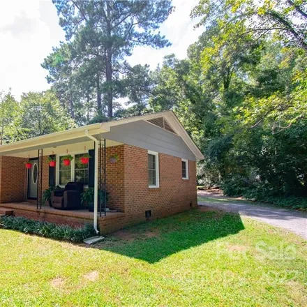 Buy this 3 bed house on 648 Blacksnake Road in Stanley, Gaston County