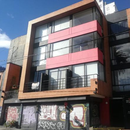 Rent this 1 bed apartment on Droguería y Minimarket in Calle 57, Localidad Chapinero