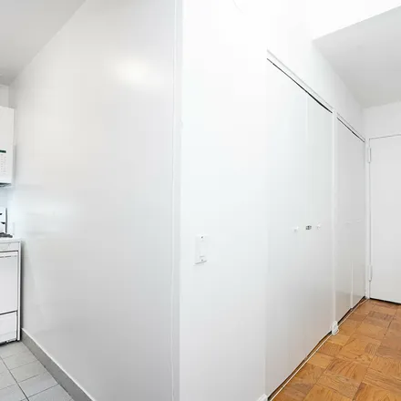 Rent this 1 bed apartment on Crumbl Cookies in 1193 3rd Avenue, New York
