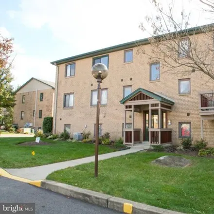 Buy this 2 bed condo on 7153 Pleasant Court in Bellefonte, New Castle County