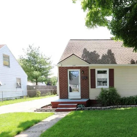 Buy this 4 bed house on 1146 Blyler Place in South Bend, IN 46616