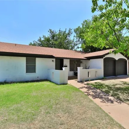 Buy this 3 bed house on 3421 South 23rd Street in Abilene, TX 79605