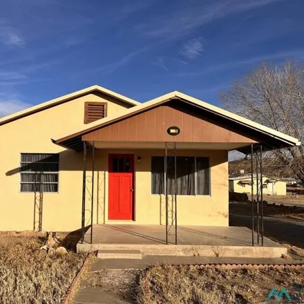 Buy this 2 bed house on 805 Grape Street in Truth or Consequences, NM 87901