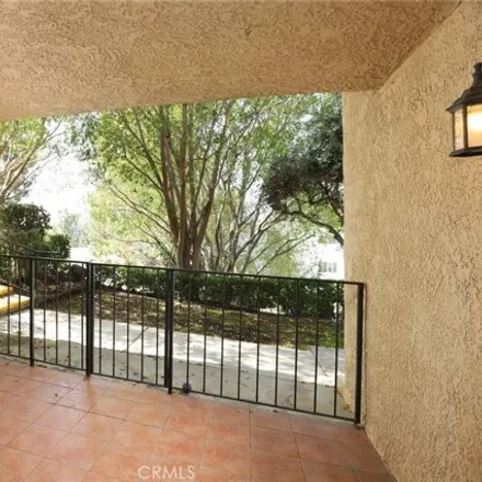 Image 9 - 8022 Via Pompell, Los Angeles, CA 91504, USA - House for sale