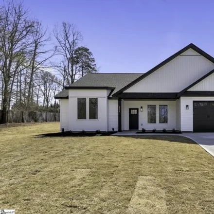 Buy this 3 bed house on 2591 Mays Bridge Road in Greenville County, SC 29651