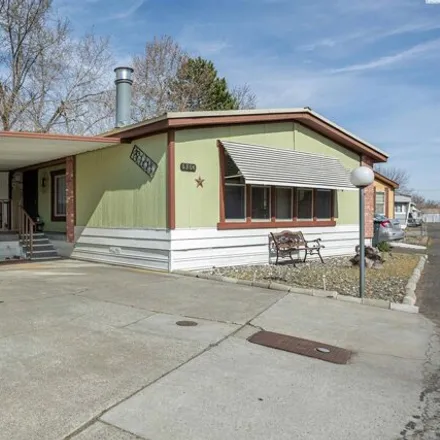 Buy this studio apartment on 6310 Haag Street in West Richland, WA 99353