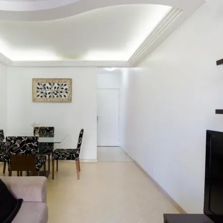 Rent this 3 bed apartment on Condomínio Flórida Gardens in Avenida Armando Italo Setti 417, Centro