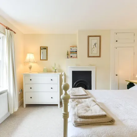 Rent this 2 bed townhouse on Steyning in West Sussex, England