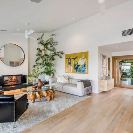 Image 3 - 6448 Innsdale Drive, Los Angeles, CA 90068, USA - House for sale