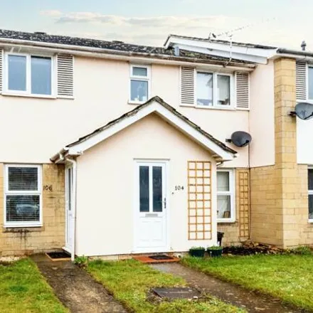 Buy this 2 bed townhouse on New Road in Woodstock, OX20 1PB