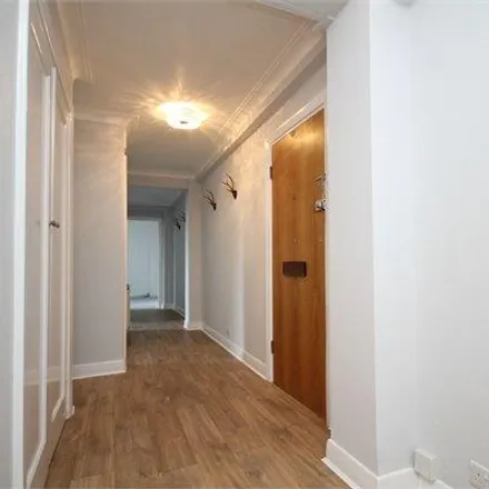 Image 5 - Ashford Court, Ashford Road, London, NW2 6TP, United Kingdom - Apartment for rent