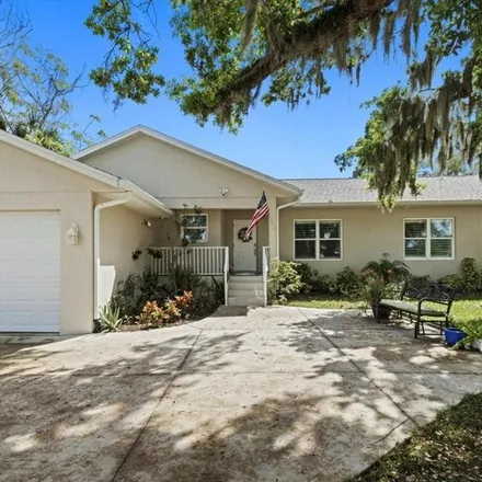 Buy this 4 bed house on 1598 Oak Street in Laurel, Sarasota County