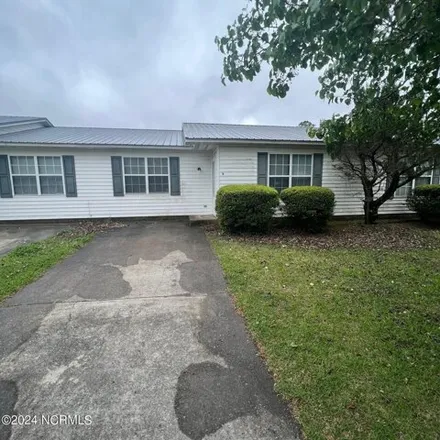 Rent this 2 bed house on 6673 Cottonwood Drive in Grifton, NC 28530