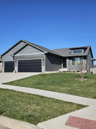 Buy this 4 bed house on 1533 West 26th Street in Yankton, SD 57078