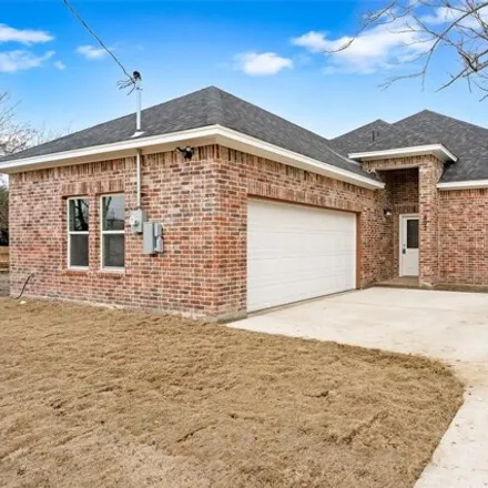 Buy this 4 bed house on 807 Dr Martin Luther King Jr Blvd in Waxahachie, Texas