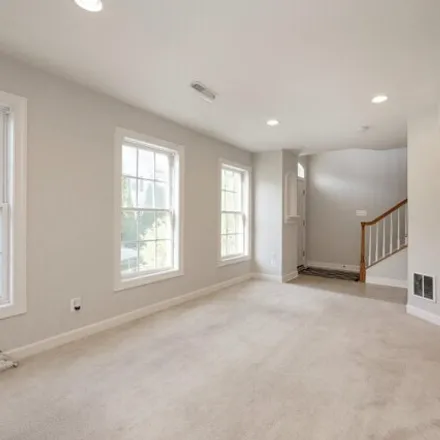 Image 8 - Rosemary Alley, Phoenixville, PA 19460, USA - House for sale