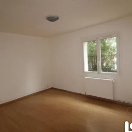 Image 3 - 56 Avenue Aristide Briand, 38600 Fontaine, France - Apartment for rent
