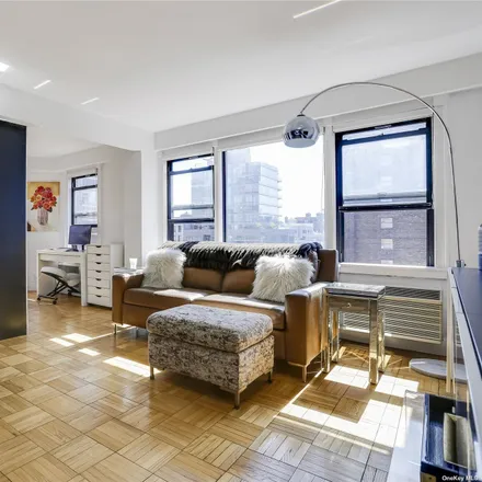 Image 2 - Tracy Towers, East 24th Street, New York, NY 10010, USA - Condo for sale