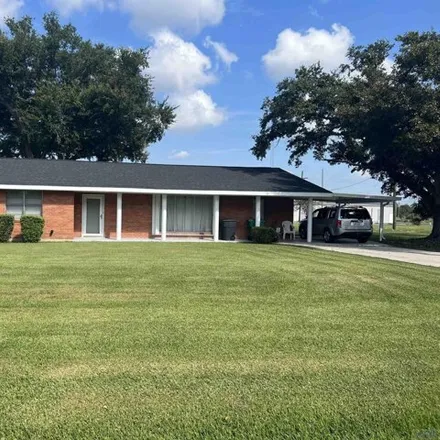 Buy this 3 bed house on 126 West 113th Street in Lafourche Parish, LA 70345