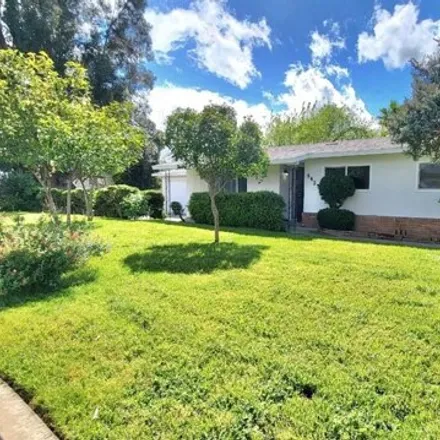 Buy this 3 bed house on 6463 Palmer Avenue in Riverbank, CA 95367