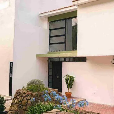 Rent this 5 bed house on Los Paraísos in Bº El Pilar, A4400 ANC Salta