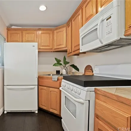 Image 6 - 840 West Summerland Avenue, Los Angeles, CA 90731, USA - House for sale