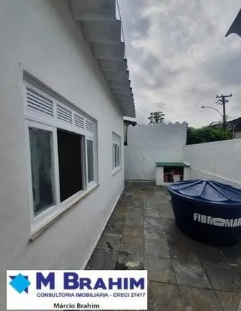 Buy this 2 bed house on Rua Gilberto José Peixoto in Campo Grande, Rio de Janeiro - RJ