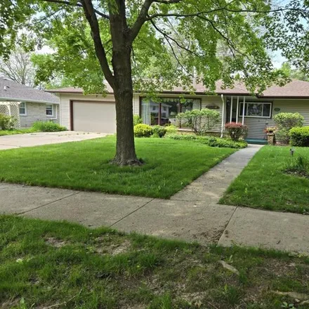 Buy this 3 bed house on 1034 East Wabash Avenue in Waukesha, WI 53186