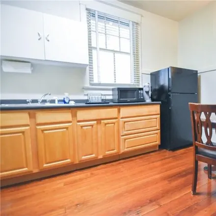 Image 5 - 2228 Constance Street, New Orleans, LA 70130, USA - House for rent