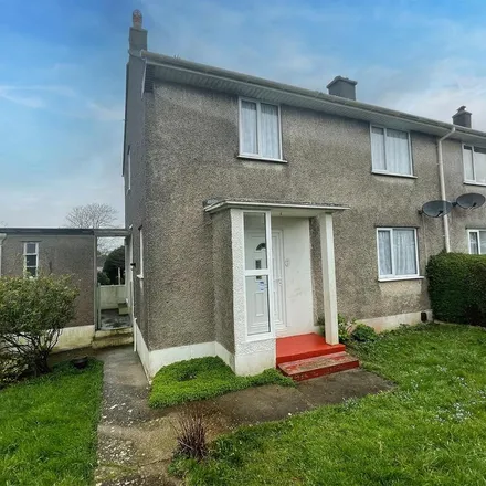 Rent this 3 bed house on Westfield Avenue in Plymouth, PL9 9PE