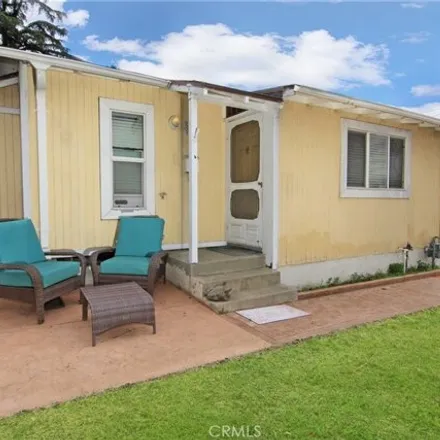 Buy this 2 bed house on 2841 Altura Avenue in La Crescenta, CA 91214