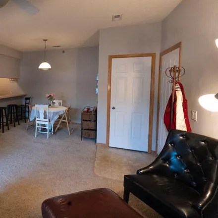 Image 2 - 8302 Westown Parkway, West Des Moines, IA 50266, USA - Condo for sale