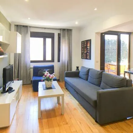 Rent this 2 bed apartment on Madrid in Calle de Valderribas, 89