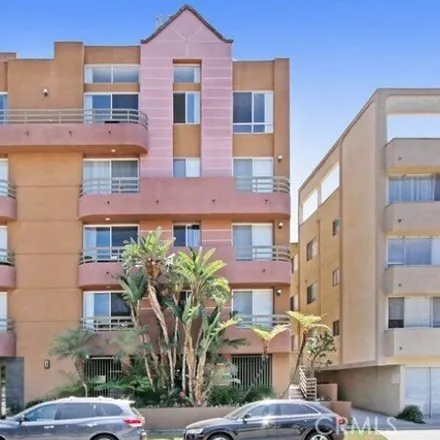 Rent this 1 bed apartment on 8631 Burton Way in Los Angeles, CA 90048
