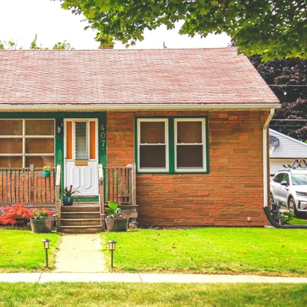 Buy this 2 bed house on 4073 South Lipton Avenue in Saint Francis, Milwaukee County