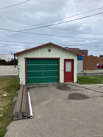 Image 7 - Hass Lumber, North 1st Street, Harbor Beach, Huron County, MI 48441, USA - House for sale