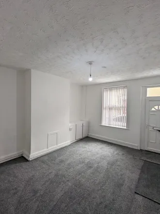 Rent this 2 bed townhouse on Oxford Road Medical Centre in Oxford Road, Burnley
