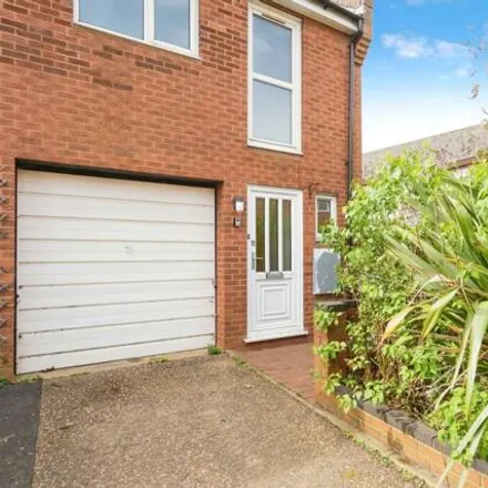 Buy this 2 bed townhouse on 20 Brampton Court in Norwich, NR5 9AN