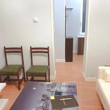 Rent this 2 bed apartment on Calle del Príncipe de Vergara in 46, 28001 Madrid